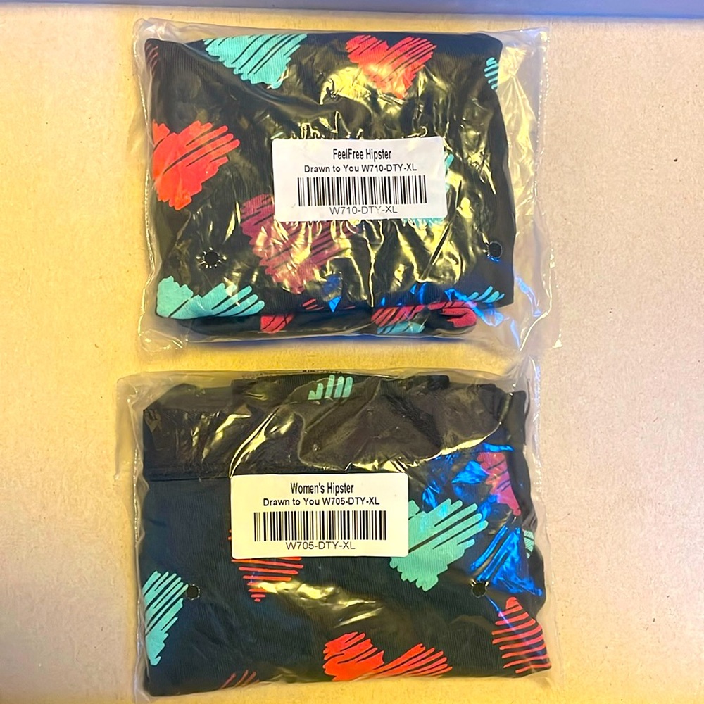 NEW Women's MeUndies Hipster Size: XL Color: Black with Hearts 💕 “Drawn To You”